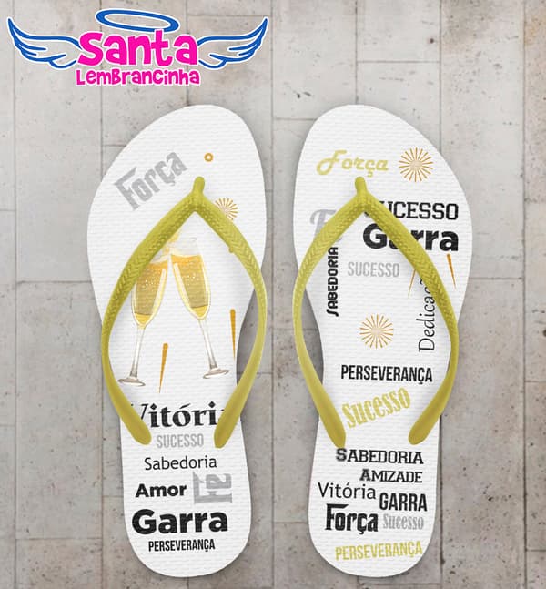 Chinelo Ano Novo Fundo Branco com Taças e Palavras Personalizado COD 5705