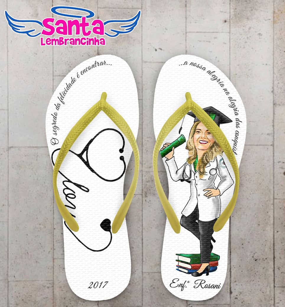 Chinelo Formatura Enfermagem Caricatura com Fundo Branco COD 5732