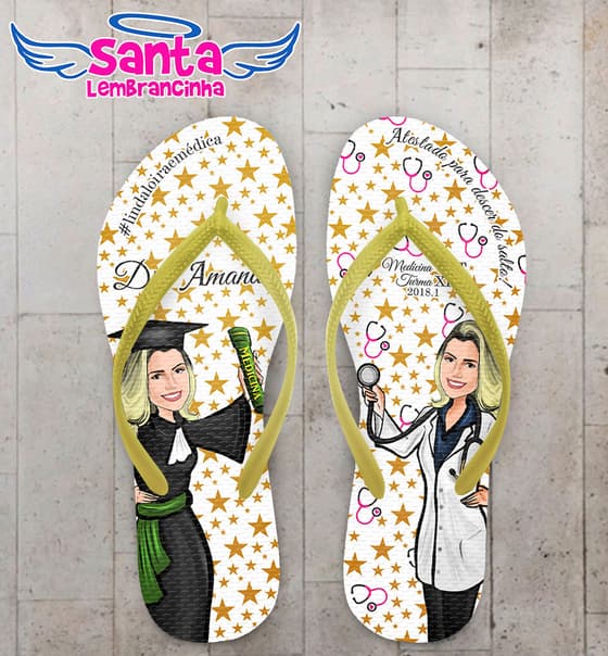 Chinelo Formatura Medicina Caricatura com Fundo de Estrelas COD 5801