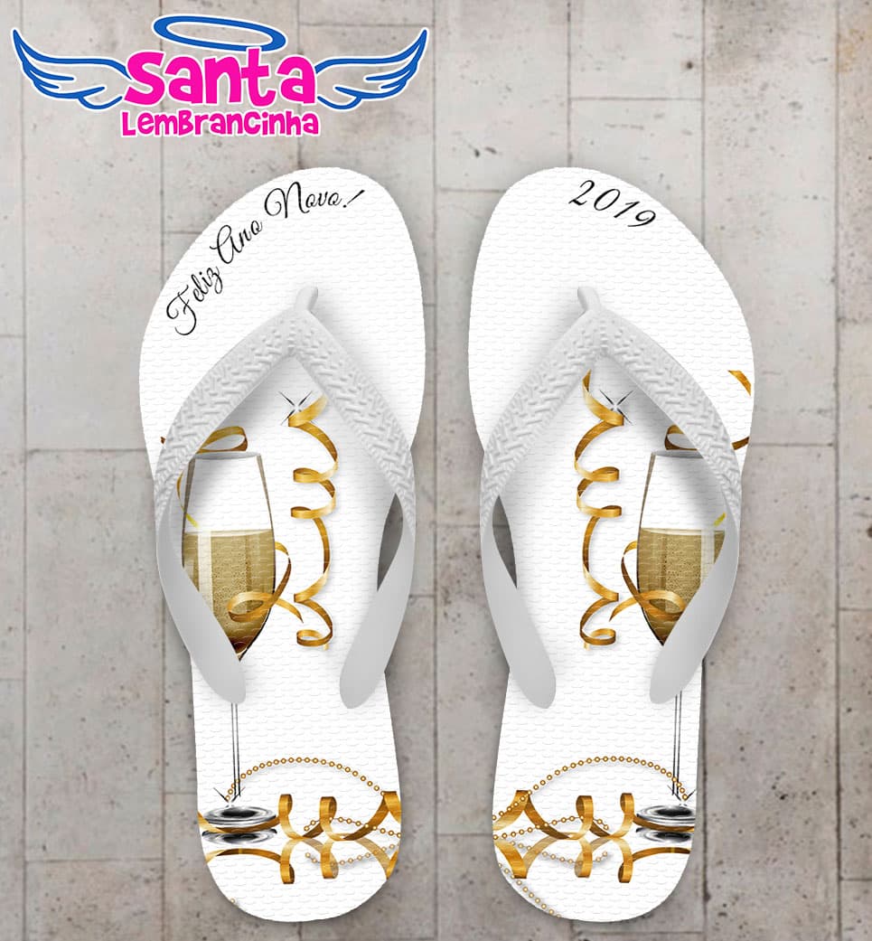 Chinelo Ano Novo Fundo Branco com Taças Personalizado COD 5709