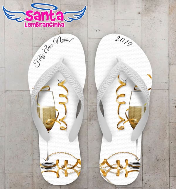 Chinelo Ano Novo Fundo Branco com Taças Personalizado COD 5709