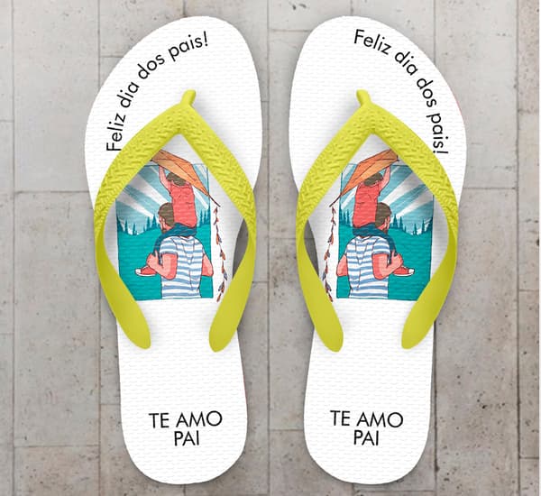 Chinelo Personalizado Dia dos Pais Pai e Filho Brincando COD 6931